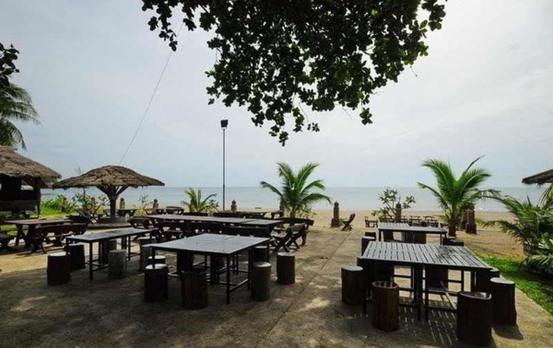 Alongkot Beach Resort Khanom Luaran gambar